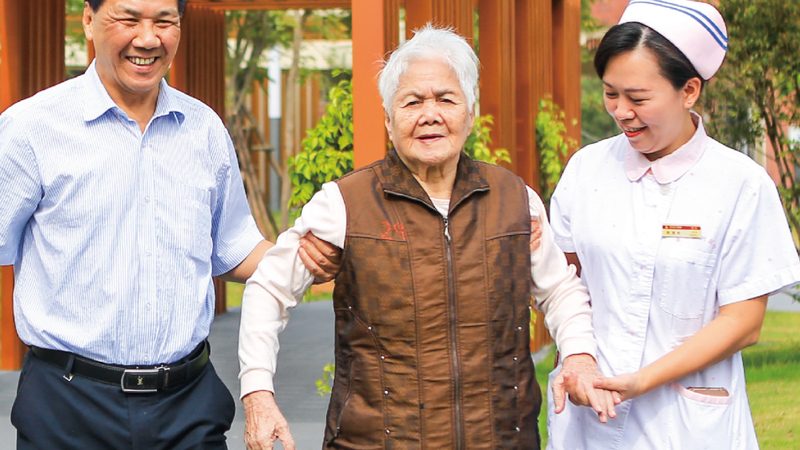 失能老人护理：全方位指南，助您守护家的温暖